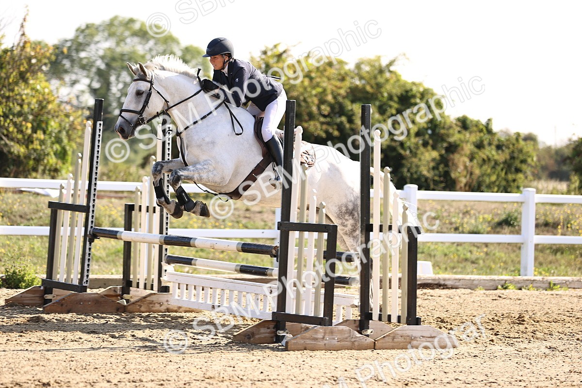 SBM_005523 - Class 8 - Clear Round