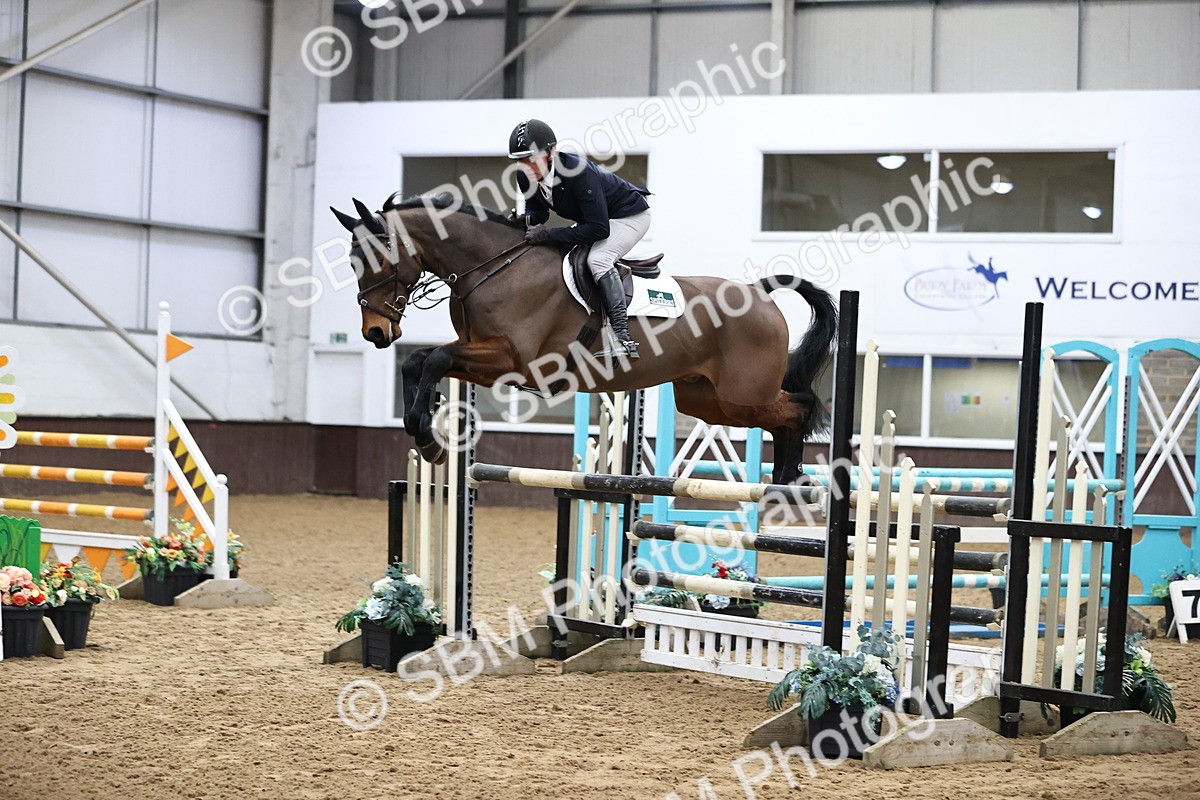 SBM_001435 - Class 4 - Senior Newcomers - 1.10m Open