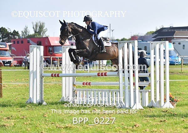 BPP_0227 - CLASS 1 Senior Newcomers/ 1.10m Open