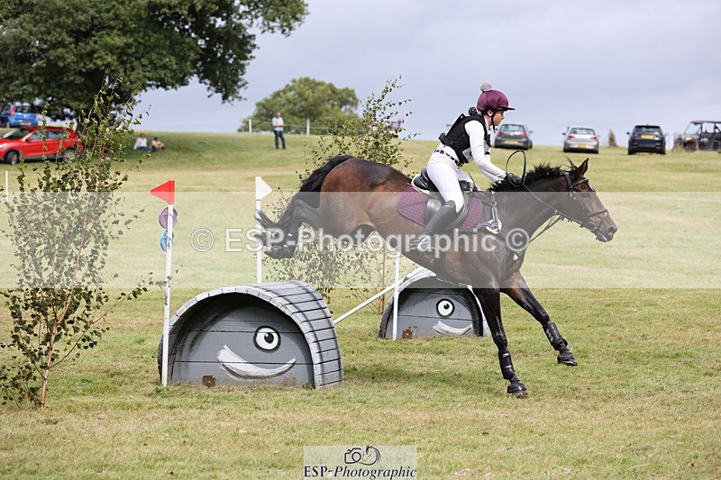 240825X-145214-35131 - 80cm XC 14.30 to 15.30