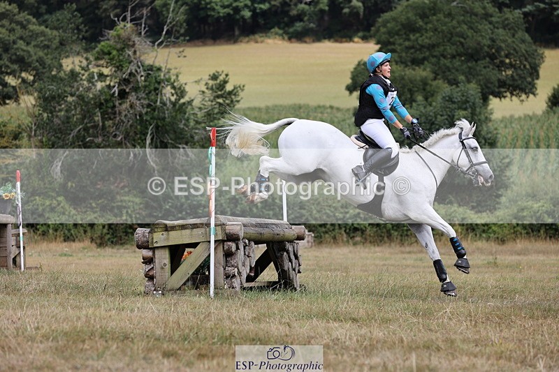 250802A-114943-01858 - A-020-Lauren.Greaves-EMERALD.LAD.II