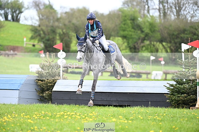 250419-155924-13344 - 664-Leigh.Smallacombe-CRUISING.CARRA