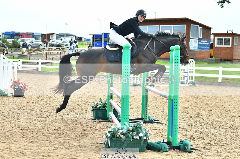 230813A-093557-11106 - Cls 39 A&B British Novice & 90cm Open