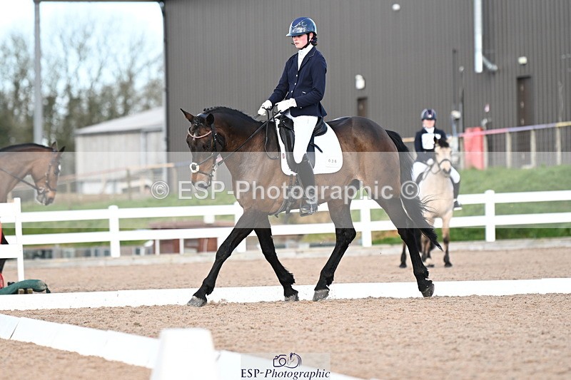 240324A-133101-03674 - Novice 27, 12.30 to 13.50