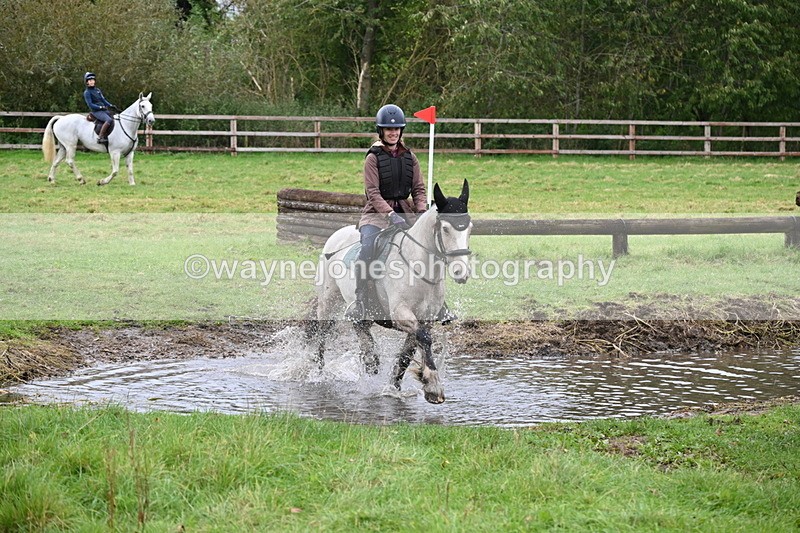 WJ6_3976 - Time at Photographer 11:48 to 11:56