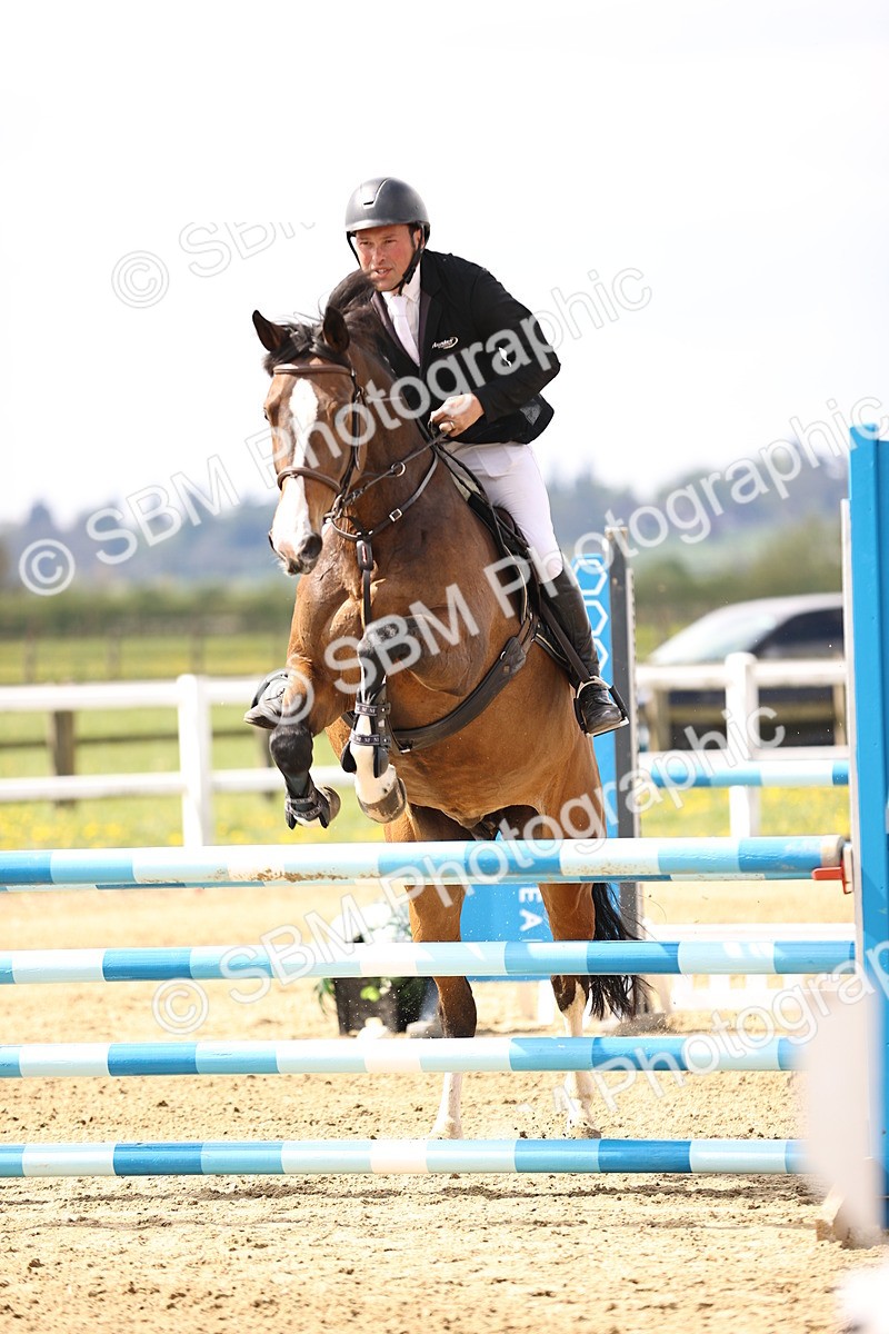 SBM_001909 - Class 10 - Senior British Discovery - 1.00m