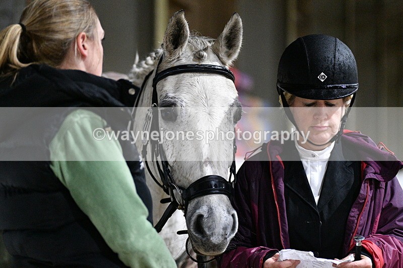 WJ5_8914 - Class 5 Novice Test 3