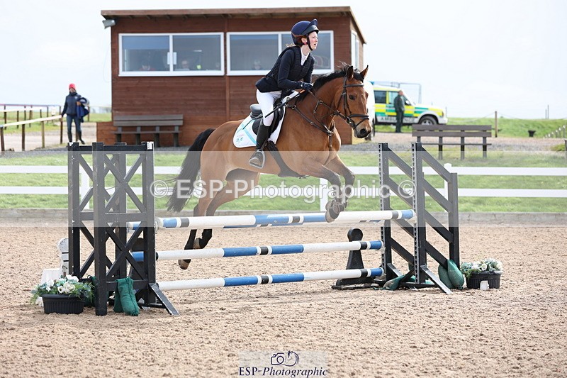 240406A-104114-02816 - Cls 20 British Novice and 90cm Open