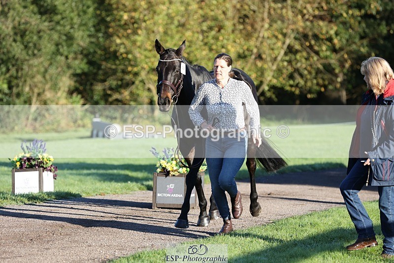 241027-083640-14687 - 329-Lisa.Donner-NOTNOWBABE