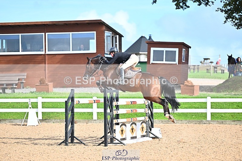 261014-143808-00807 - Cls 07 Snr Fox & 1.20m Open