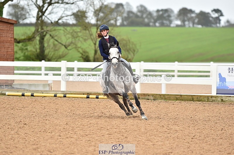 231028A-121840-01100 - Cls 3 Discovery & 90cm Open