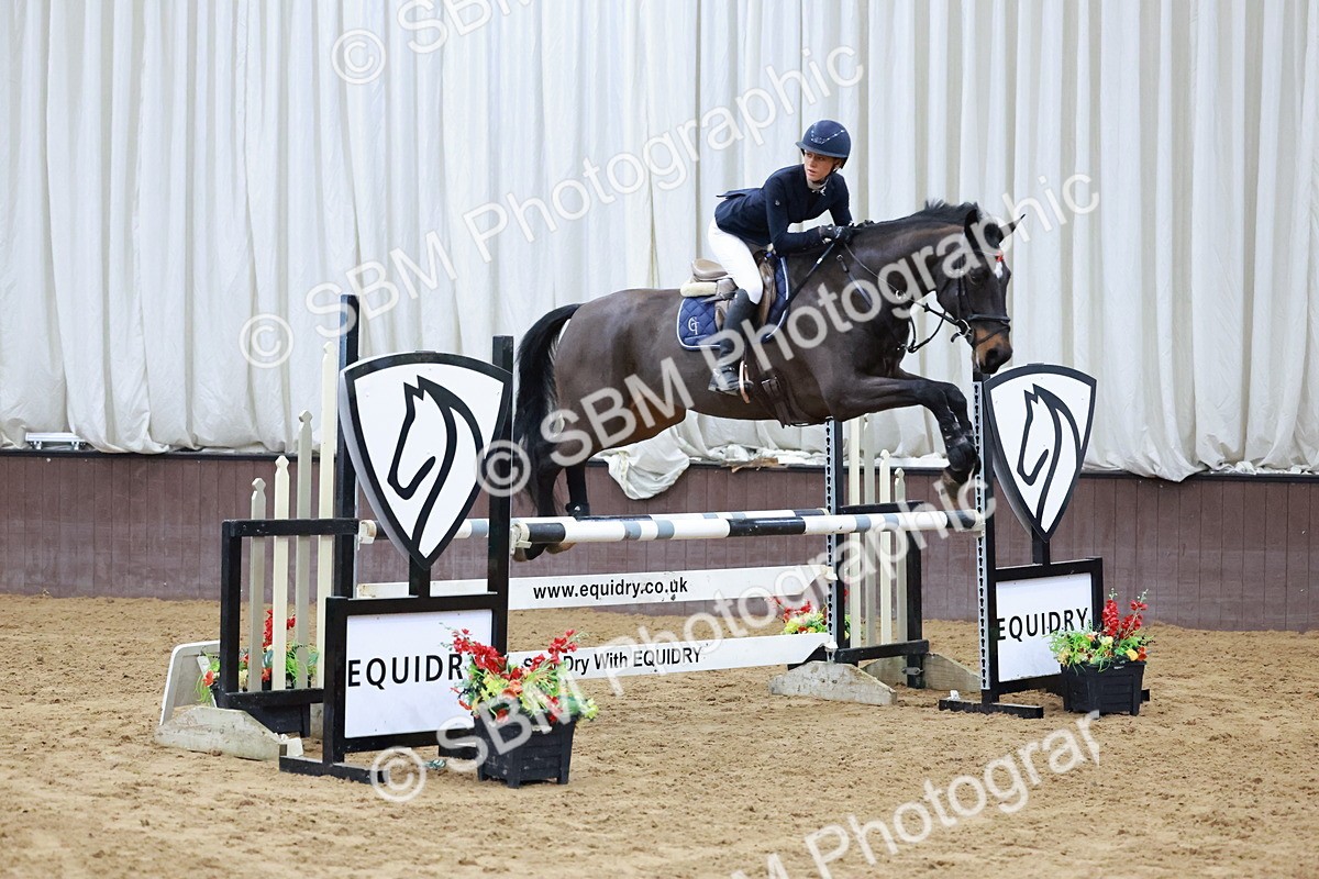 SBM_007641 - Class 24 - Nupafeed Supplements Senior Discovery/ 1m Open