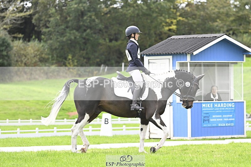 251023A-120451-04001 - F-419-Helen.du.Heaume