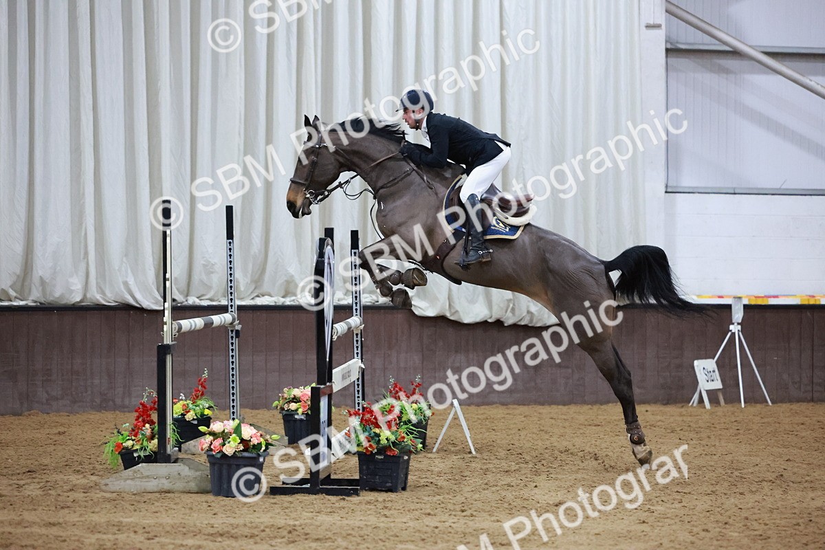 SBM_008535 - Class 27 - Redpost Equestrian Senior Foxhunter/ 1.20m Open