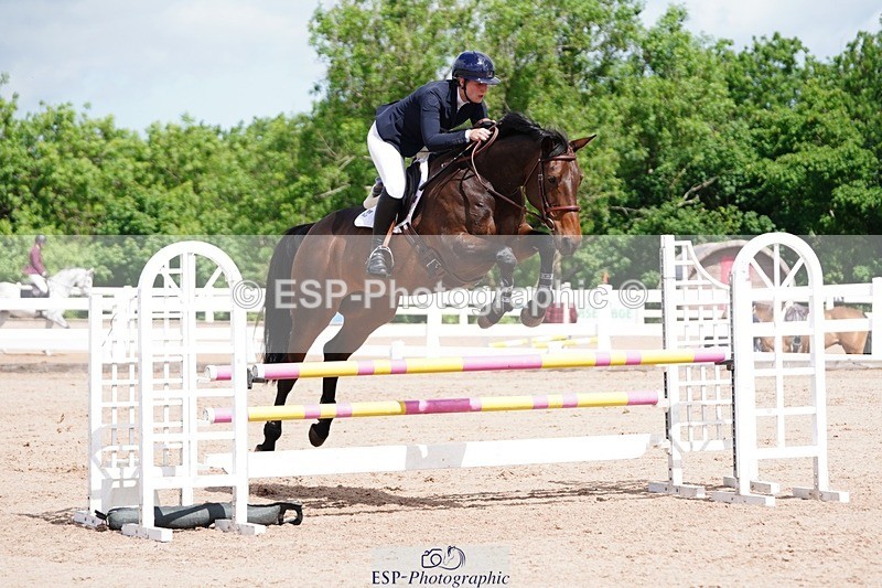 250525-105834-09192 - Cls 32 A&B Snr Brit Nov & 90cm Open