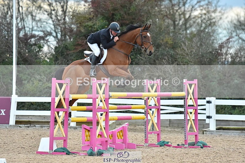 231111A-153116-02482 - Cls 14 Blue Chip 1.25m Winter Qualifier