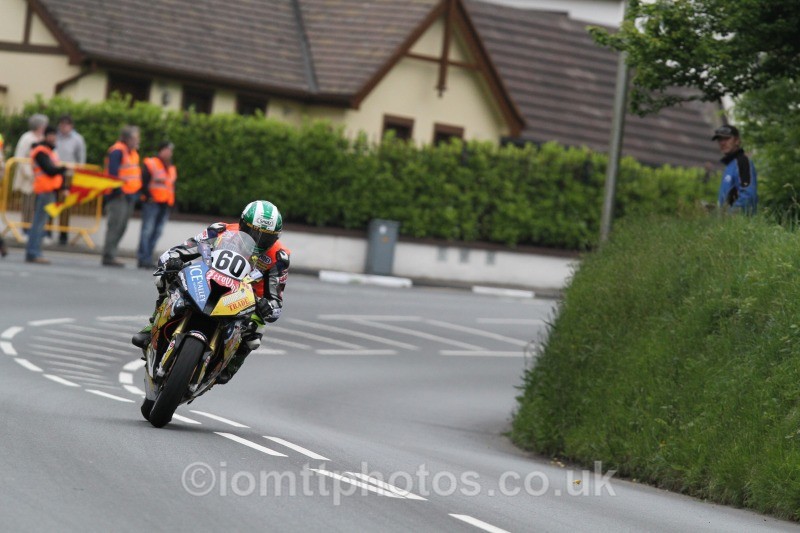 Peter Hickman* BMW / Ice Valley by Motorsave Trade - Wednesday Practice - Solos
