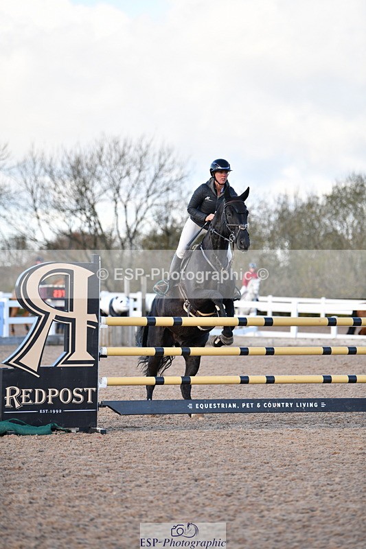 231110A-143917-00821 - Cls 6 Foxhunter & 1.20m Open