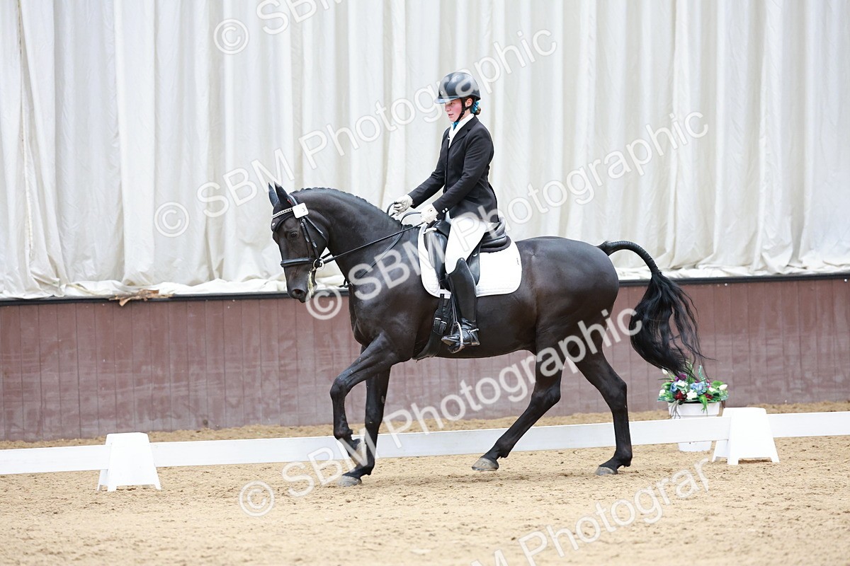 SBM_009932 - Class 6b - Novice 6 - 12.40-13.43