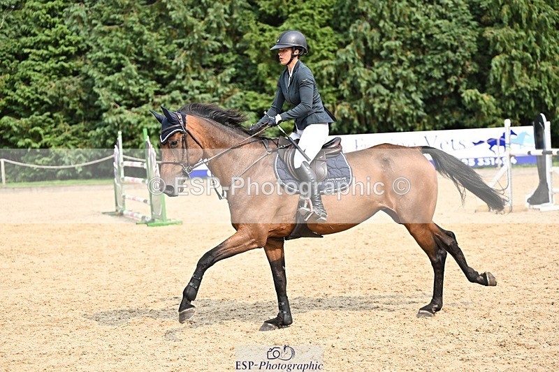 240818-153235-05255 - Cls 12A Snr Foxhunter & 1.20m Open