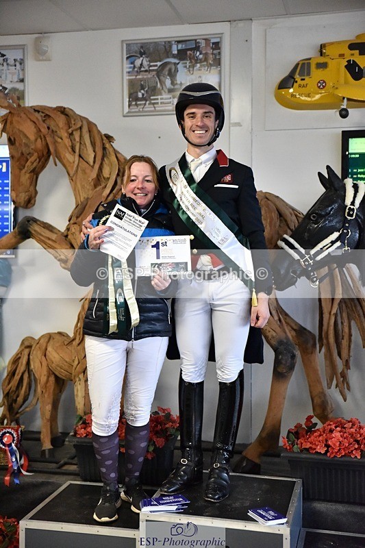 250214-135914-01695 - Inter I Gold Presentations