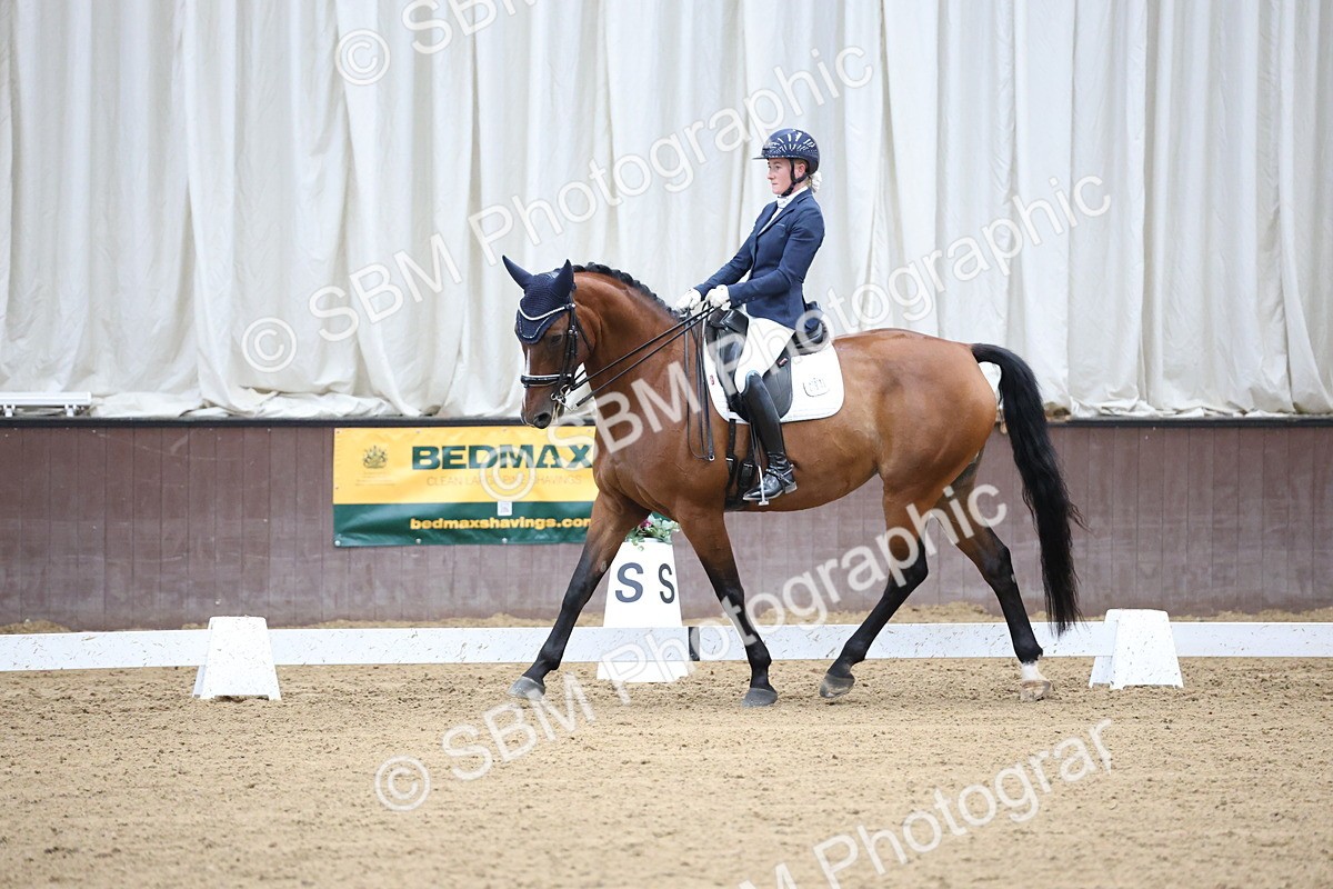SBM_003955 - Class 8 - Advanced Medium 6 Silver
