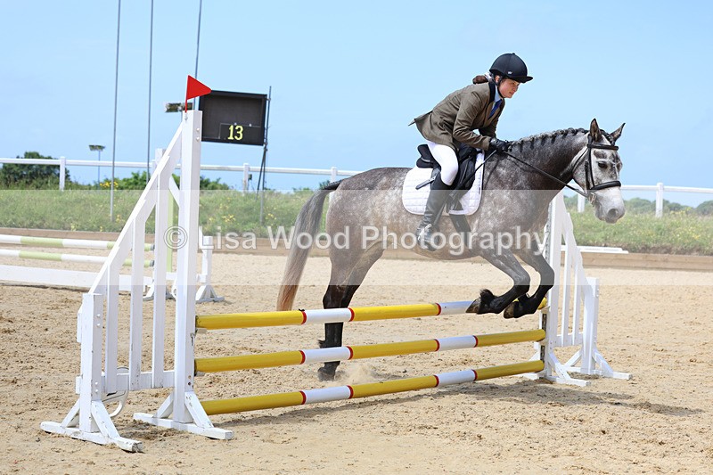 3E7A2266 - Class 4: 70 -75cm Part A