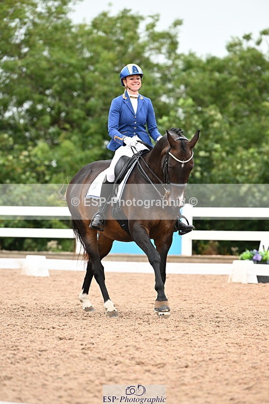 240815A-133927-01591 - 201-Natasha.Collings-Costello-Dovevale.Tender.Dove