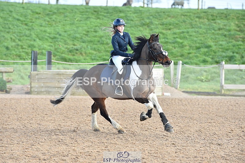 240210A-115638-00897 - Cls 19+20 Club and Schools 80cm
