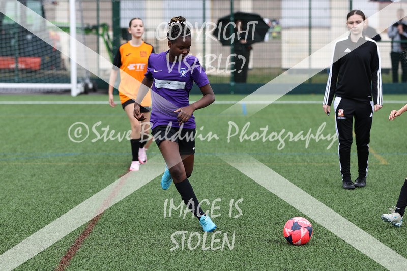 1DX31396 - Sat 6th U12 Girls