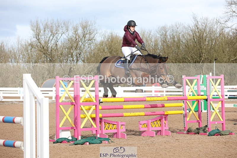 240223A-113204-00895 - Cls 4 Snr 1.05m Open