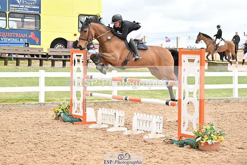 240419A-143343-08587 - Cls 18, 1 Star Silver Tour 1.20m