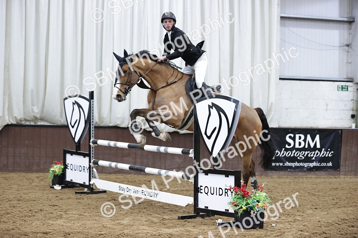 SBM_000886 - Class 3 - Nupafeed Supplements Senior Discovery/ 1m Open