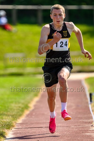 East25Sun-929047 - Field Male