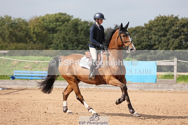 230915A-114148-01843 - Cls 2 Snr Foxhunter