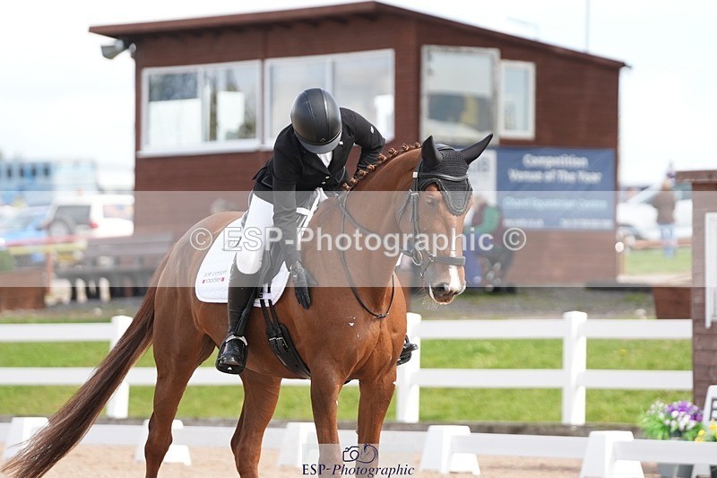 250906-124043-02239 - 015-Annie.MannLittle.Lady.Guinevere