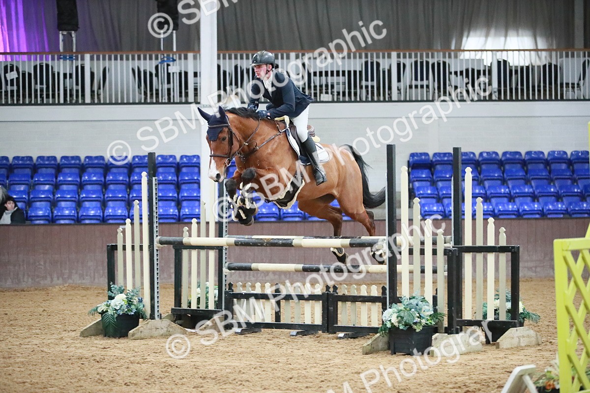 SBM_001100 - Class 4 - Senior Newcomers - 1.10m Open