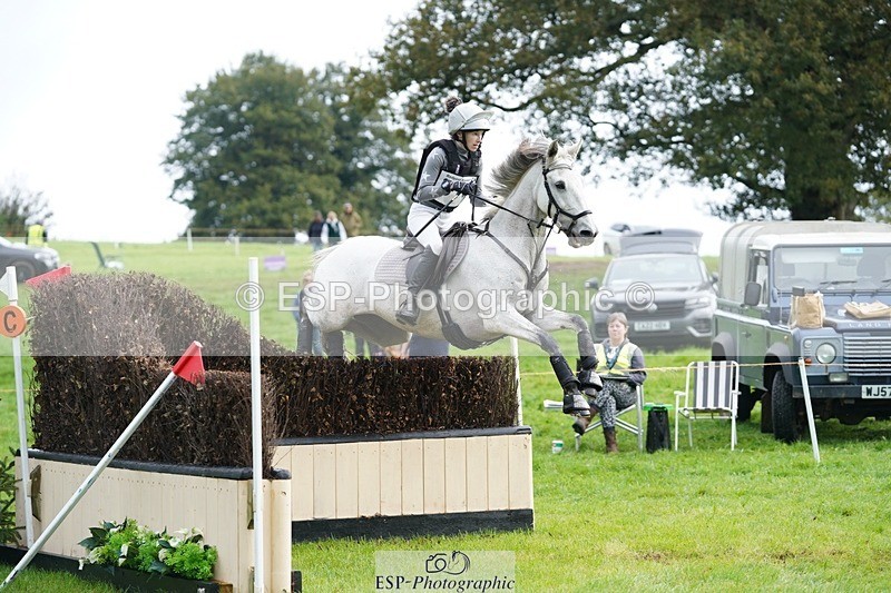 231021-100020-13642 - 616-HER.NAME.IS.LOLA-Emma.Farrar-SC+XC