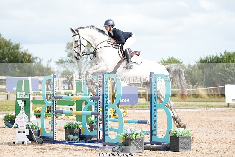 250803-164115-14612 - Cls 30 Redpost Equestrian Senior Foxhunter