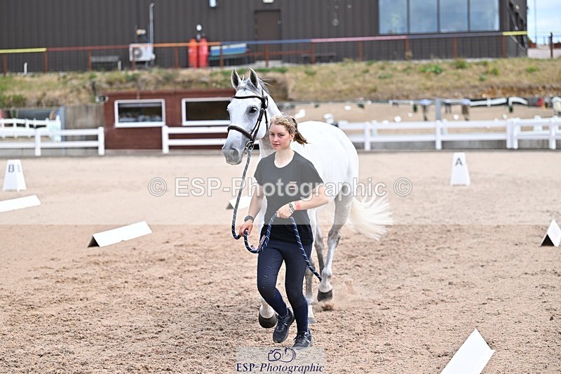 250716-131039-00382 - Trot Up 12.30 to 1.30