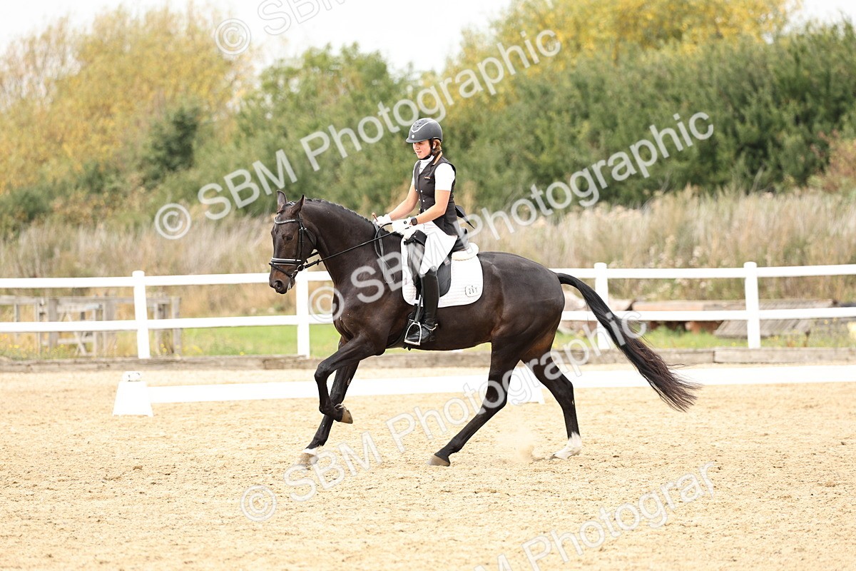 SBM_013274 - Class 3 - Novice 4 - 11.43-12.25