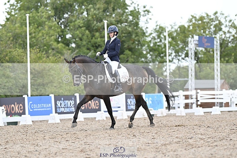 250907-165629-10821 - 113-Nicole.JahanshahiVirtual.Attraction