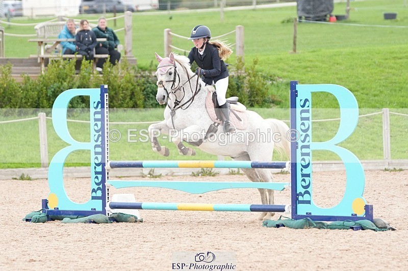 250921-145257-03737 - Cls 20 Pony 80cm Derby