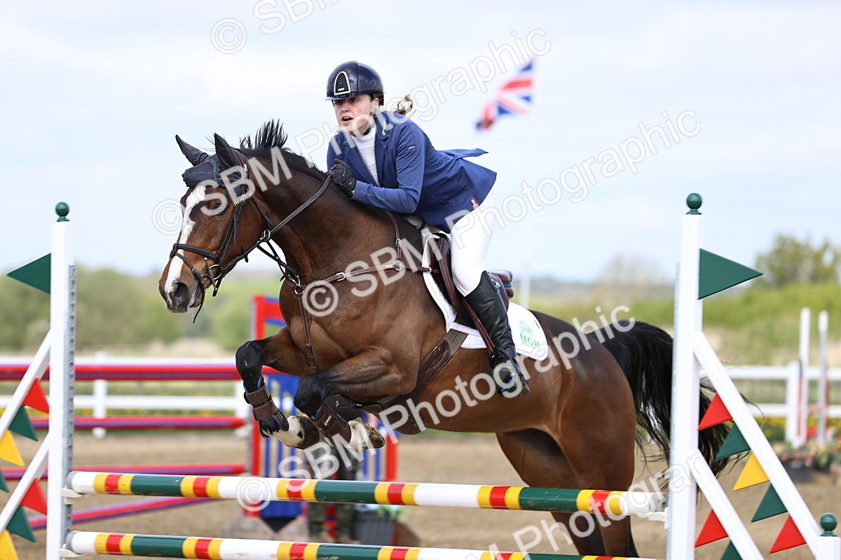 SBM_5153 - Class 9 - Senior British Novice - 90cm