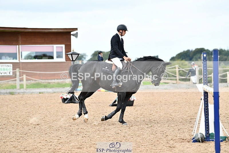 240915A-125032-09999 - Cls 27 Snr 1.05m & 1.10m GP