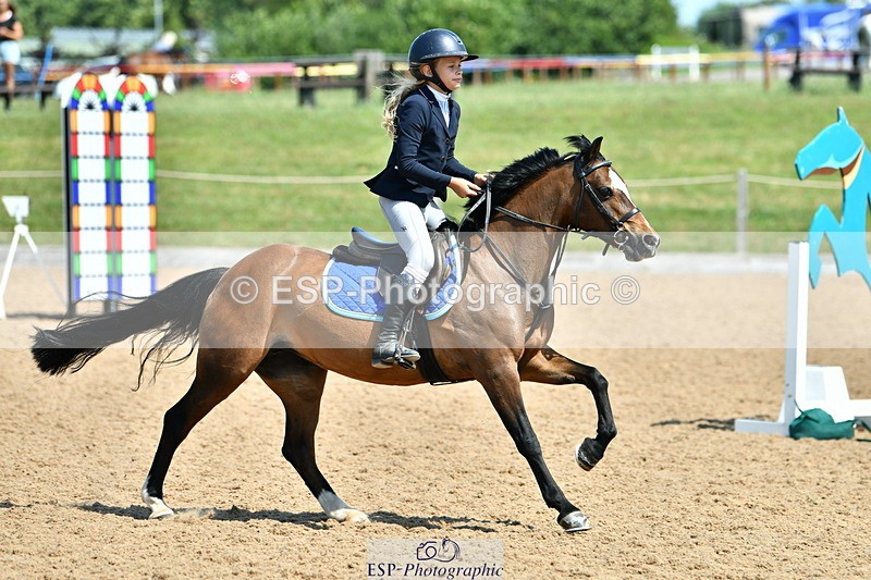 230625A-113121-03776 - Cls 34 Stepping Stones 128 + 138cm