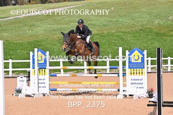 BPP_2375 - CLASS 6 - FRI - Senior Newcomers/1.10m Open