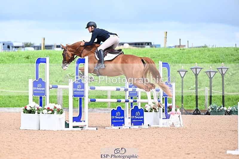 240726A-135727-01555 - Cls 3 Snr Foxhunter