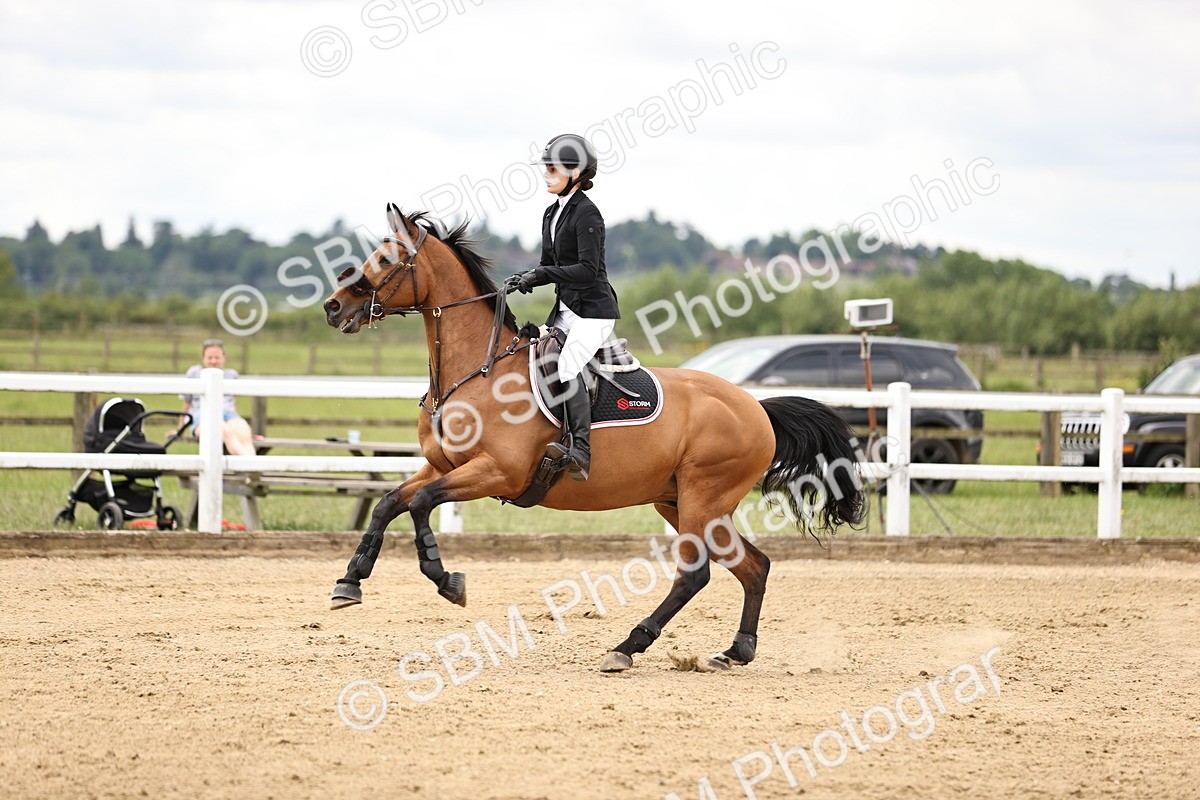 SBM_002726 - Class 10 - Senior Discovery - 1.00m