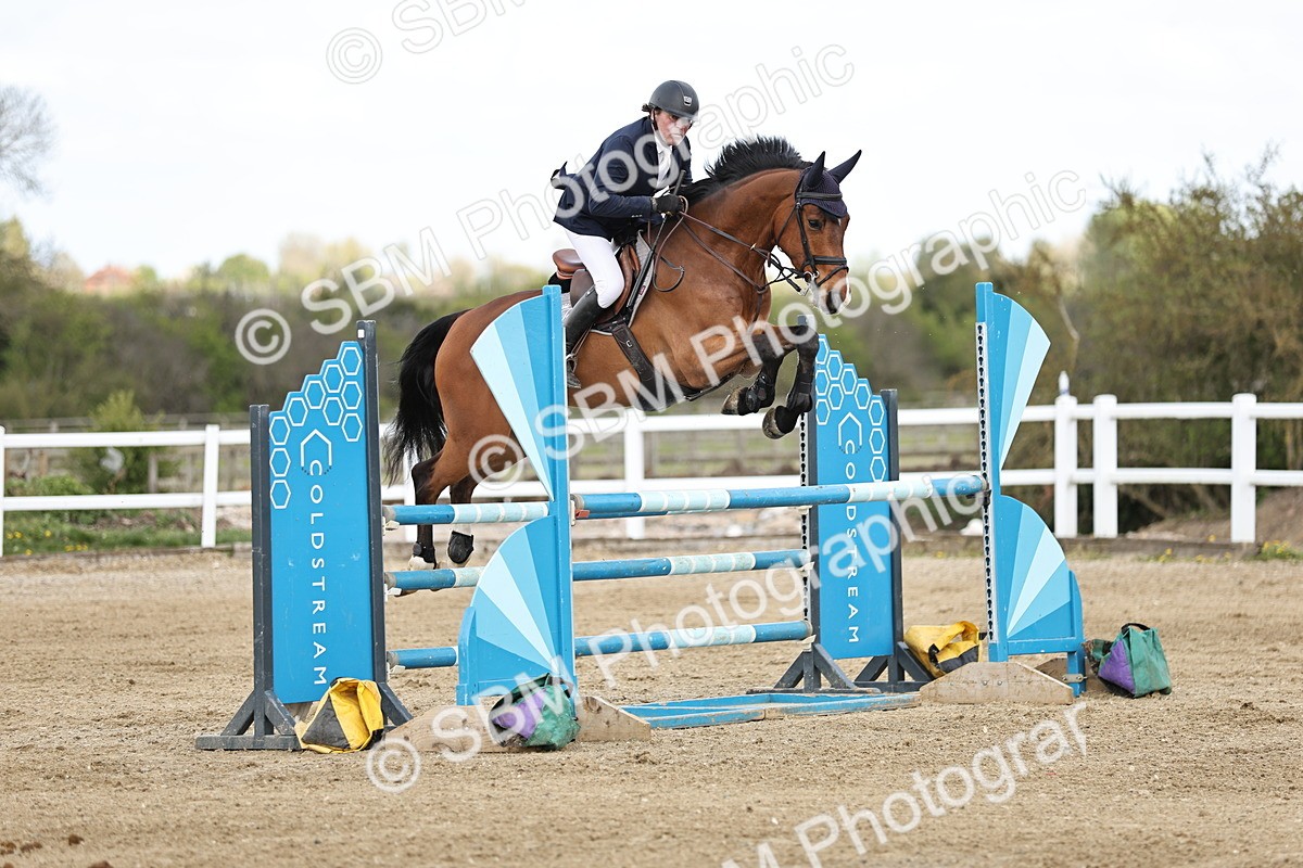 SBM_001153 - Class 4 - Senior Newcomers - 1.10m